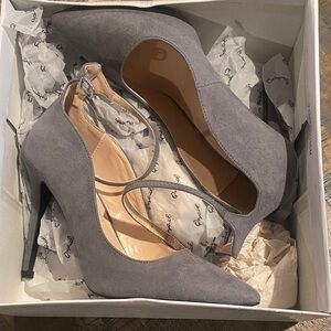 Qupid Gray Women's Heels